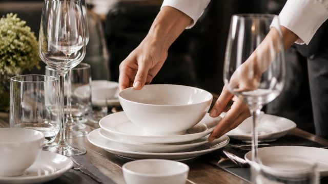 How to Choose the Right Tableware for Your Restaurant Business